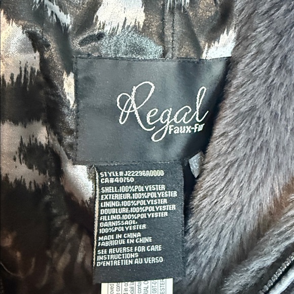 Regal Grey Faux Fur Coat - hooded - with pockets - animal print lining - XS-Med - Picture 2 of 11